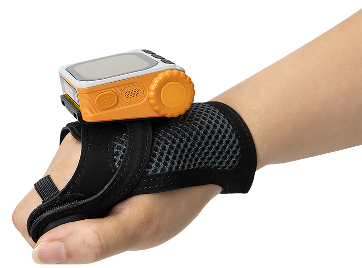 坚果JR-C680穿戴设备 PDA穿戴式扫描器 便携式设计 扫描搬货两不误！