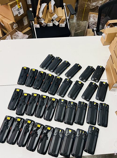 库位管理PDA：机身轻巧